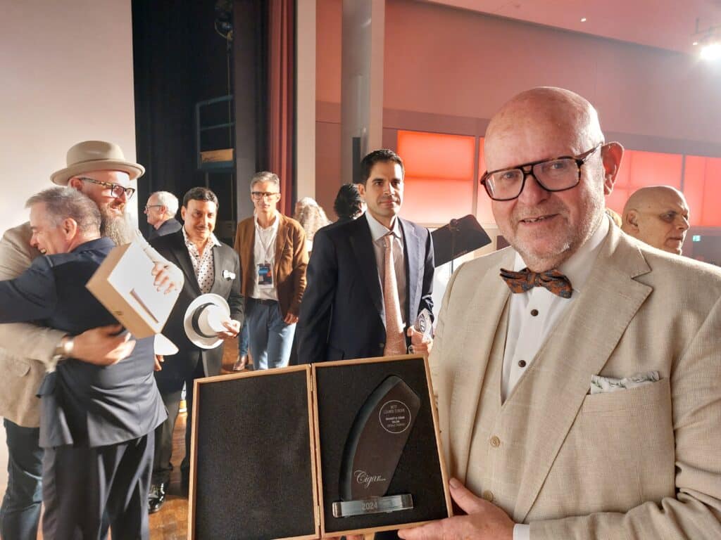 Cigar Trophy Award for Best Lounge Europe 2024 goes to Han Hilderink and whisky & cigar salon!