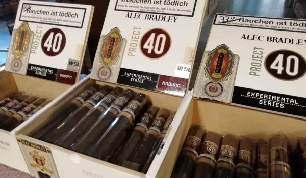 Alec Bradley Project 40 Maduro